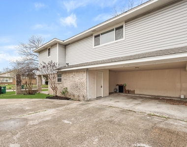 10814 Sugar Hill Drive - Photo Thumbnail 27