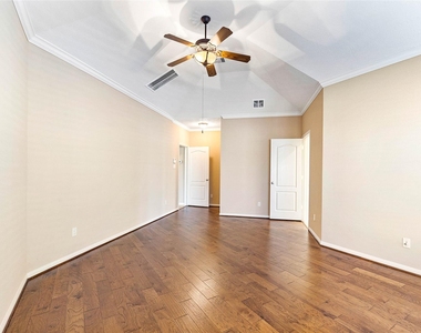 9430 Amethyst Arbor Lane - Photo Thumbnail 12
