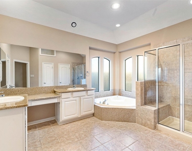 9430 Amethyst Arbor Lane - Photo Thumbnail 13