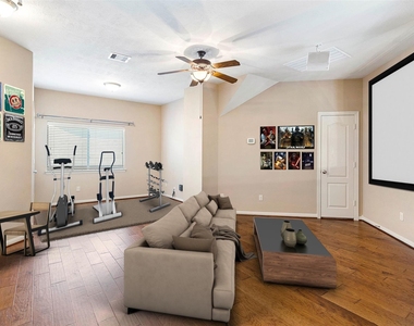 9430 Amethyst Arbor Lane - Photo Thumbnail 20