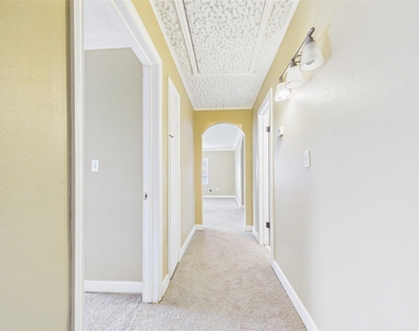 1213 W Sidnor Street - Photo Thumbnail 20