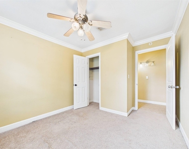 1213 W Sidnor Street - Photo Thumbnail 22