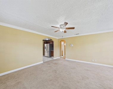 1213 W Sidnor Street - Photo Thumbnail 10