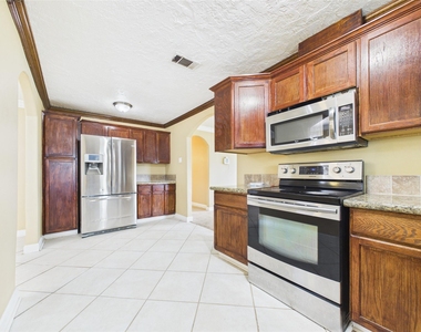 1213 W Sidnor Street - Photo Thumbnail 1