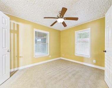 1213 W Sidnor Street - Photo Thumbnail 24