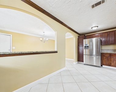 1213 W Sidnor Street - Photo Thumbnail 29