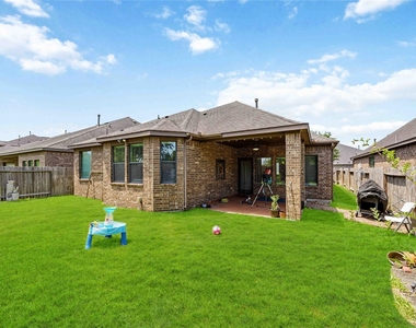 13410 Ravens Park Lane - Photo Thumbnail 23