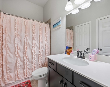 13410 Ravens Park Lane - Photo Thumbnail 16