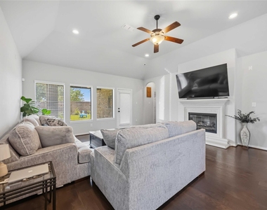 13410 Ravens Park Lane - Photo Thumbnail 9
