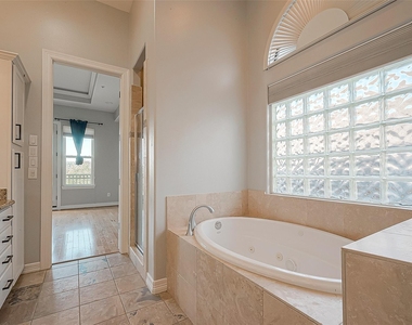 2721 Austin Street - Photo Thumbnail 46