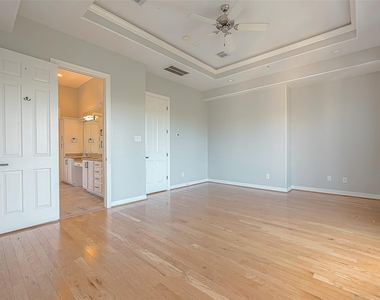 2721 Austin Street - Photo Thumbnail 42