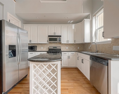2721 Austin Street - Photo Thumbnail 21