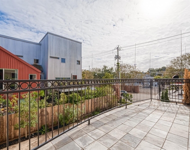 2721 Austin Street - Photo Thumbnail 48