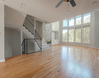 2721 Austin Street - Photo Thumbnail 10