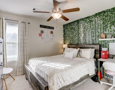 24518 Haywards Crossing Ln - Photo Thumbnail 10