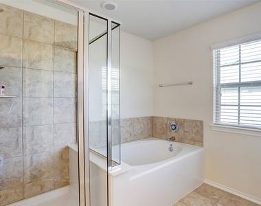 24518 Haywards Crossing Ln - Photo Thumbnail 9