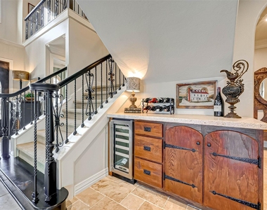 19823 Parkwater Circle - Photo Thumbnail 10