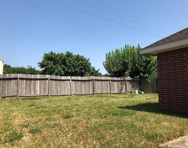 21810 Dimmett Way - Photo Thumbnail 20