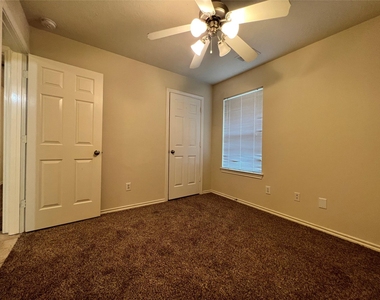 21810 Dimmett Way - Photo Thumbnail 13