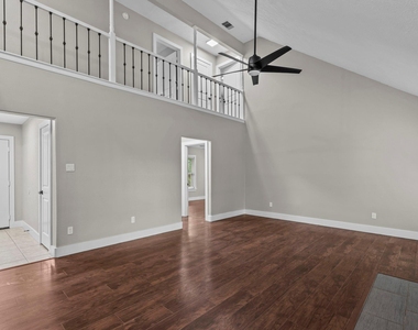 1107 Londonderry Avenue - Photo Thumbnail 10