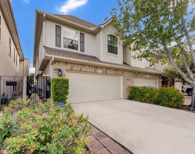 5231 Inker Street - Photo Thumbnail 2