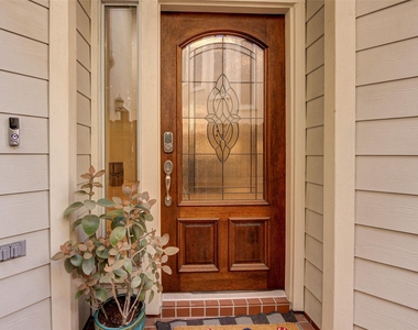 5231 Inker Street - Photo Thumbnail 4