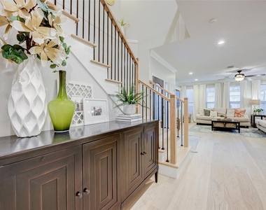 5231 Inker Street - Photo Thumbnail 14