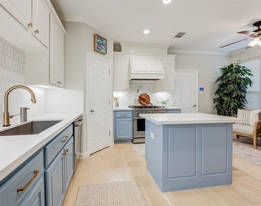 5231 Inker Street - Photo Thumbnail 22