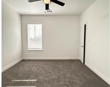 7710 Darnay Drive - Photo Thumbnail 32