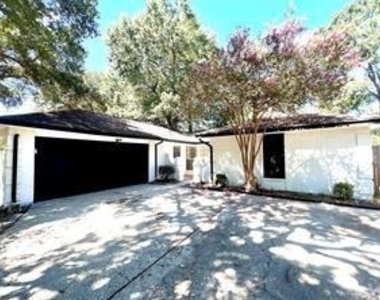 2719 Tinechester Drive - Photo Thumbnail 1