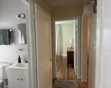 932 Walling St Street - Photo Thumbnail 2