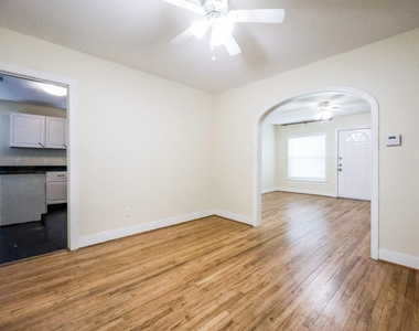 932 Walling St Street - Photo Thumbnail 8
