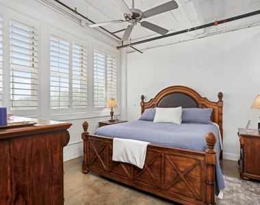 831 S Flores Street - Photo Thumbnail 12