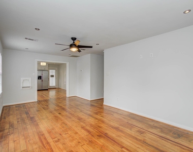 4706 Fisk Street - Photo Thumbnail 11