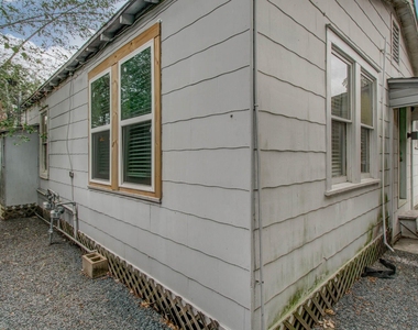 4706 Fisk Street - Photo Thumbnail 3