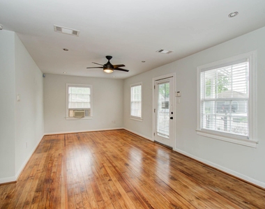 4706 Fisk Street - Photo Thumbnail 14