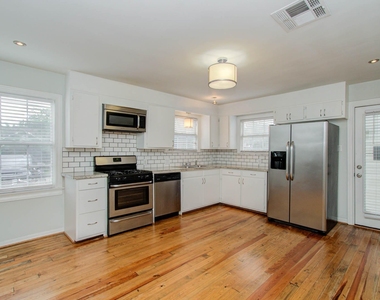 4706 Fisk Street - Photo Thumbnail 16