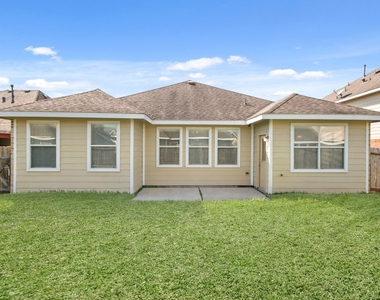 15114 Cave Creek Drive - Photo Thumbnail 23