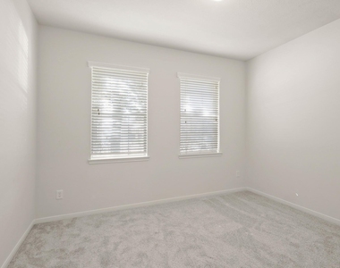 15114 Cave Creek Drive - Photo Thumbnail 17