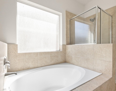 15114 Cave Creek Drive - Photo Thumbnail 15