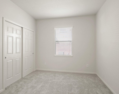 15114 Cave Creek Drive - Photo Thumbnail 19