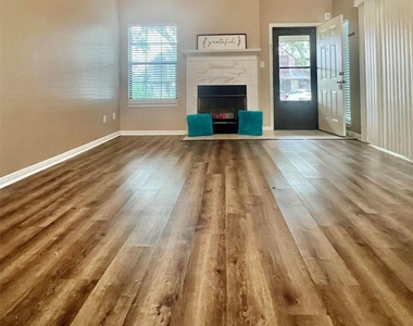 2611 Grants Lake Boulevard - Photo Thumbnail 1