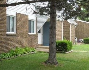 221 Rye Beach Road - Photo Thumbnail 4