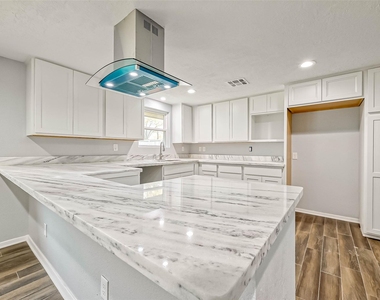 4418 Knotty Oaks Trail - Photo Thumbnail 18