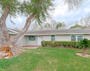 4418 Knotty Oaks Trail - Photo Thumbnail 3