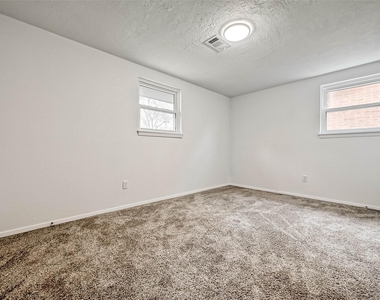 4418 Knotty Oaks Trail - Photo Thumbnail 25
