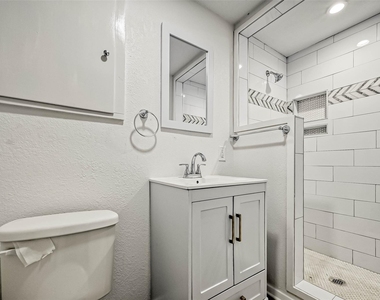 4418 Knotty Oaks Trail - Photo Thumbnail 29