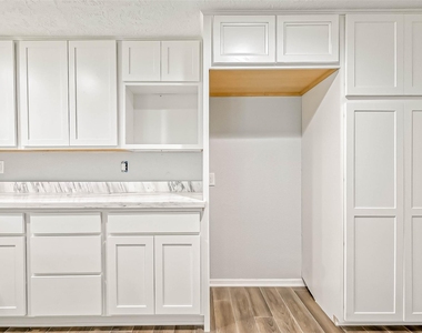 4418 Knotty Oaks Trail - Photo Thumbnail 23