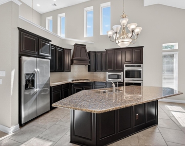 15303 Westland Gate Drive - Photo Thumbnail 18
