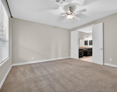 15303 Westland Gate Drive - Photo Thumbnail 17